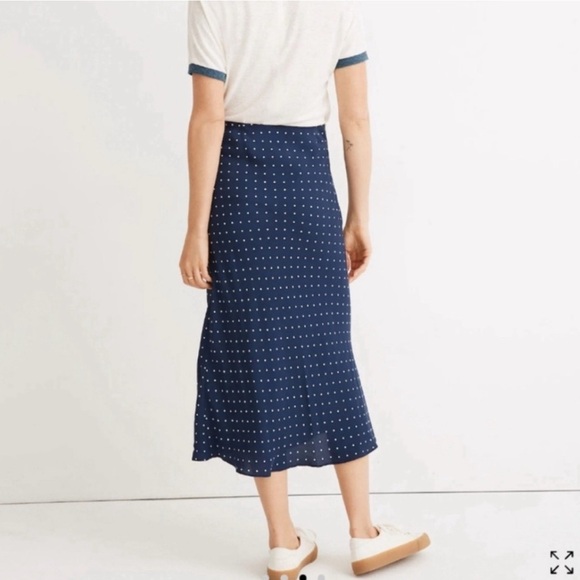 Madewell Midi Polka Dot Skirt, size 4 - Picture 2 of 6